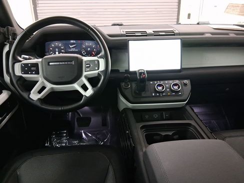 Used 2022 Land Rover Defender 110 X-Dynamic SE AWD/4WD image 4