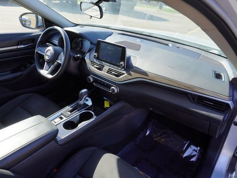 Used 2023 Nissan Altima 2.5 SV image 30