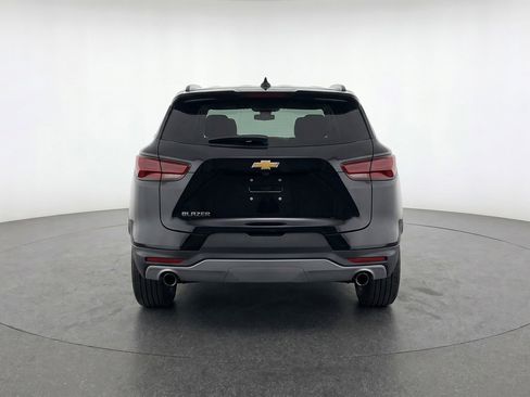 Used 2025 Chevrolet Blazer LT FWD image 7