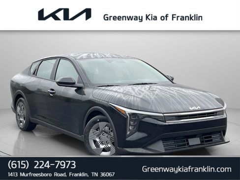 New 2025 Kia K4 LX image 1