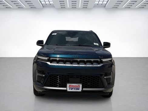 New 2026 Jeep Grand Wagoneer 2WD image 8