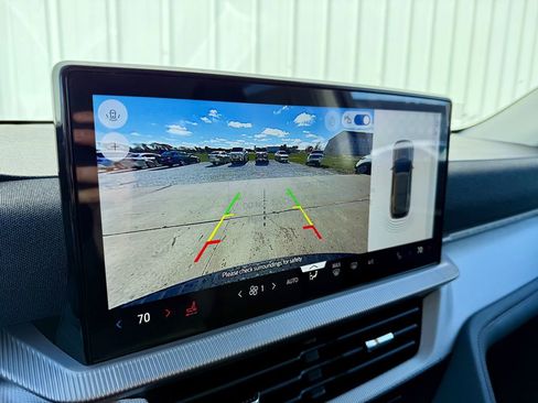 New 2026 Ford Explorer Active image 29