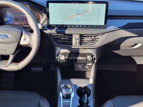 New 2026 Ford Escape ST-Line w/ Tech Pack #1 image 18