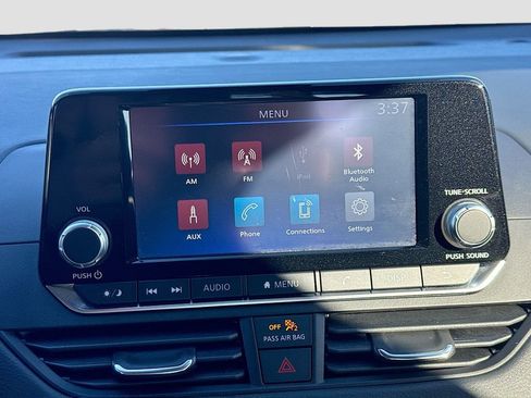 Used 2023 Nissan Altima 2.5 S image 15