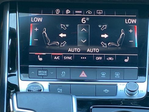 Used 2023 Audi Q7 2.0T Premium w/ Convenience Package AWD/4WD image 9