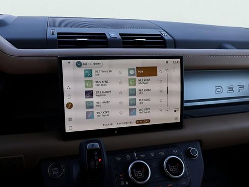 New 2025 Land Rover Defender 130 V8 image 21