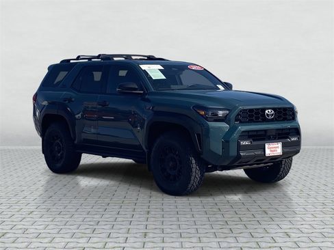 Certified 2025 Toyota 4Runner TRD Off-Road Premium image 10