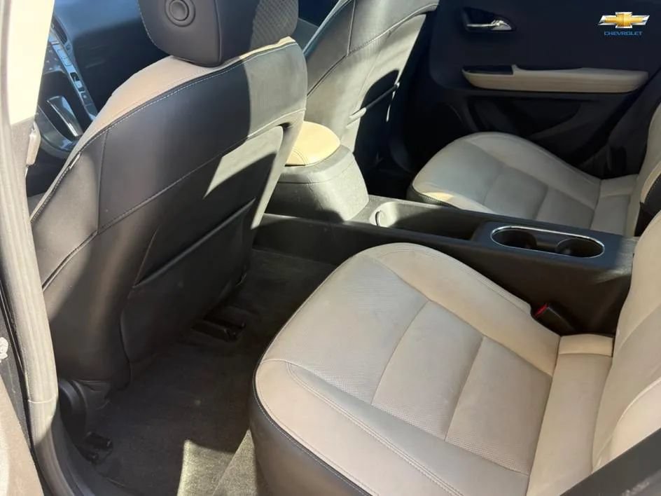 Used 2012 Chevrolet Volt Premium w/ Premium Trim Package FWD image 17