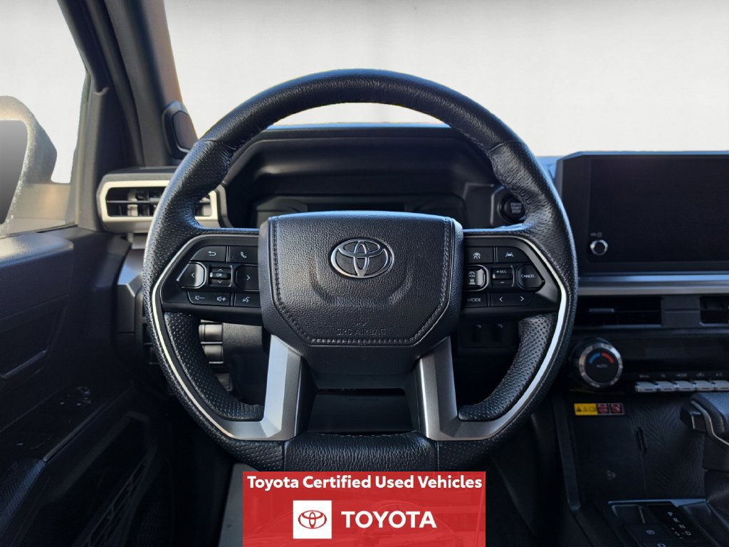 Certified 2025 Toyota Tacoma SR5 w/ SR5 Upgrade Package AWD/4WD image 14