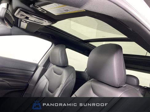 New 2026 Jeep Compass Limited w/ Sun, Sound & Navigation Group image 2