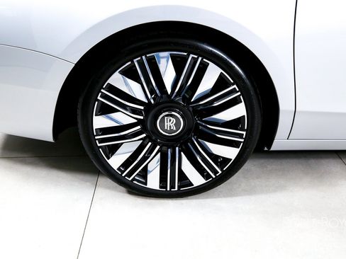 Certified 2026 Rolls-Royce Ghost AWD/4WD image 33