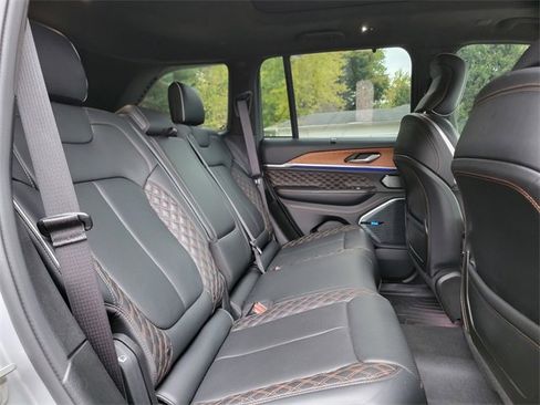 Certified 2023 Jeep Grand Cherokee Summit image 23