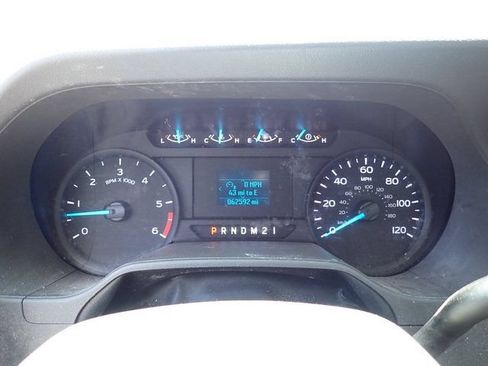 Used 2024 Ford E-350 and Econoline 350 Super Duty w/ Power Windows & Locks Group RWD image 16