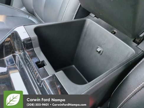 Used 2023 Jeep Grand Cherokee Limited AWD/4WD image 19