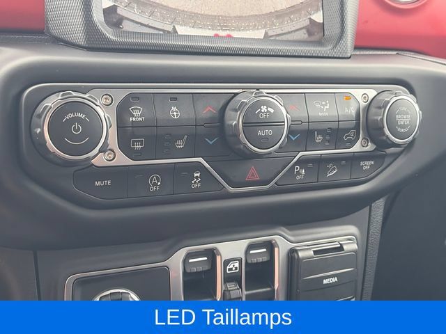 Used 2021 Jeep Wrangler Unlimited Rubicon AWD/4WD image 22