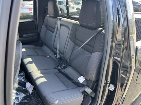 New 2026 Nissan Frontier SV w/ SV Convenience Package image 17