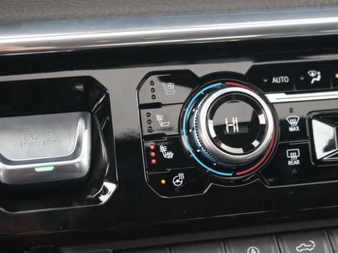 Used 2026 GMC Sierra 1500 Denali AWD/4WD image 28