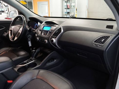 Used 2013 Hyundai Tucson GLS FWD image 33