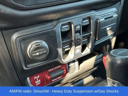 Used 2022 Jeep Gladiator Mojave image 9