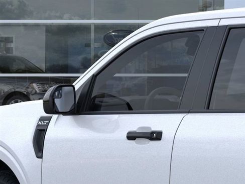 New 2025 Ford Maverick XLT w/ XLT Luxury Package image 24