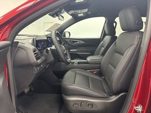 Used 2026 Chevrolet Traverse LT AWD/4WD image 22