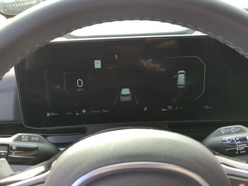 New 2026 Kia Carnival SX image 37