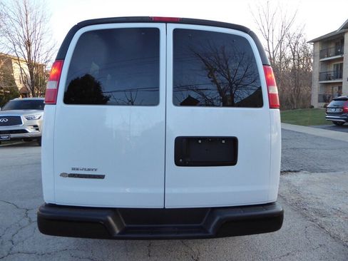 Used 2017 Chevrolet Express 2500 LS image 6