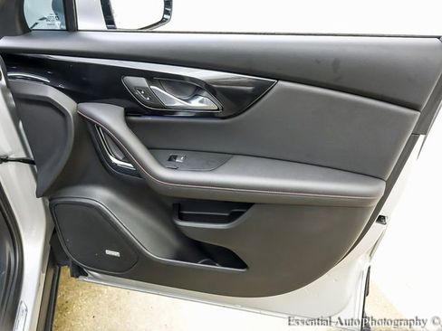 Used 2022 Chevrolet Blazer RS w/ Enhanced Convenience Package image 25