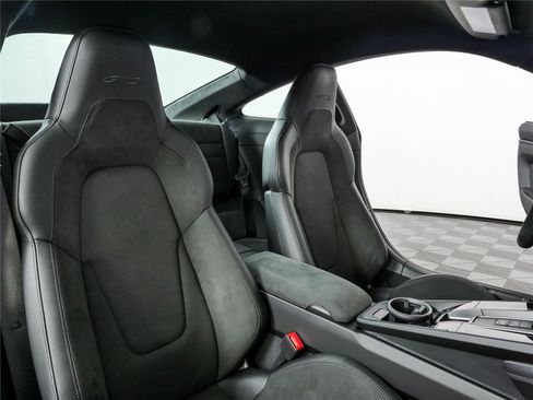 Certified 2026 Porsche 911 Carrera GTS RWD image 23