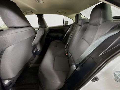 Certified 2025 Toyota Corolla LE image 9