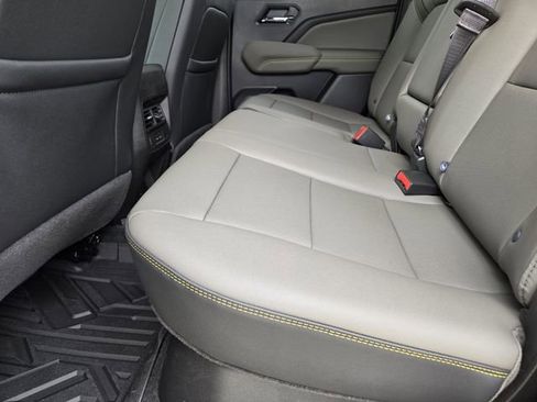 New 2026 Chevrolet Colorado ZR2 w/ Technology Package AWD/4WD image 21