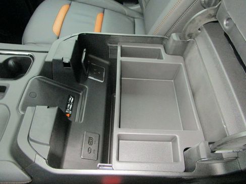 New 2026 GMC Sierra 2500 AT4 image 45