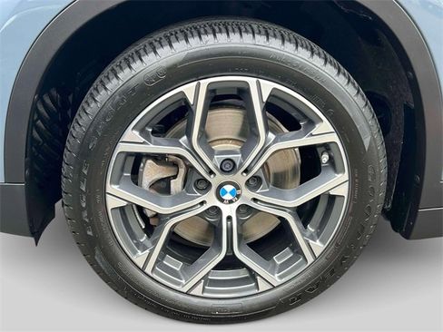 Used 2021 BMW X1 xDrive28i w/ Convenience Package image 10