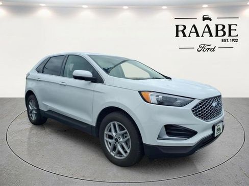 Used 2024 Ford Edge SEL AWD/4WD image 6
