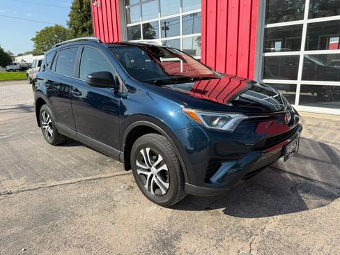Used 2018 Toyota RAV4 LE w/ All Weather Liner Package AWD/4WD image 2