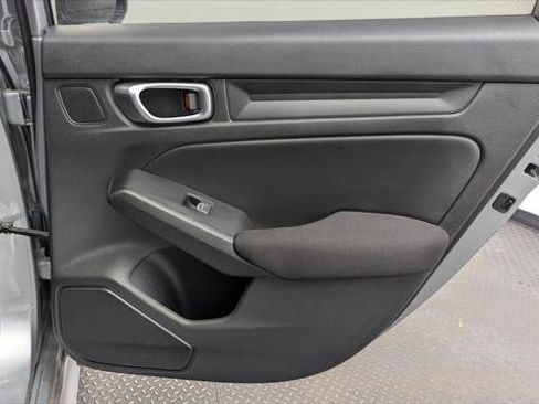 Used 2023 Honda Civic Sport image 19