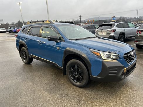 Used 2022 Subaru Outback Wilderness w/ Wilderness Package image 2