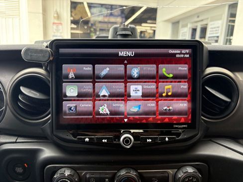 Used 2019 Jeep Wrangler Unlimited Sport S AWD/4WD image 26