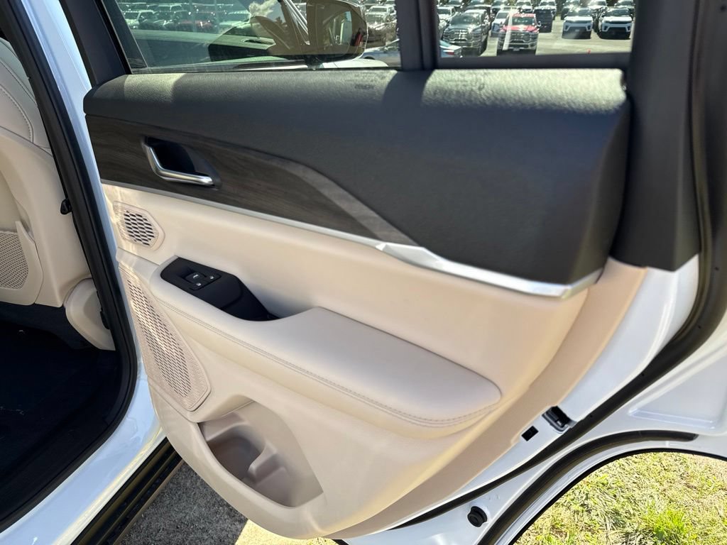 New 2027 Jeep Grand Cherokee Limited AWD/4WD image 26