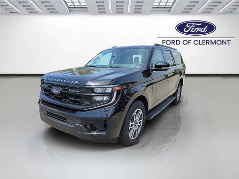 New 2026 Ford Expedition Max Active RWD image 2