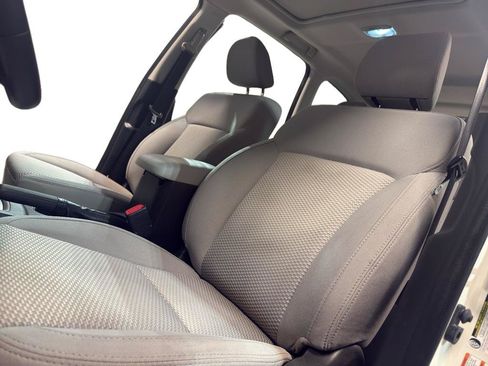 Used 2018 Subaru Forester 2.5i Premium w/ Popular Package #3A AWD/4WD image 18