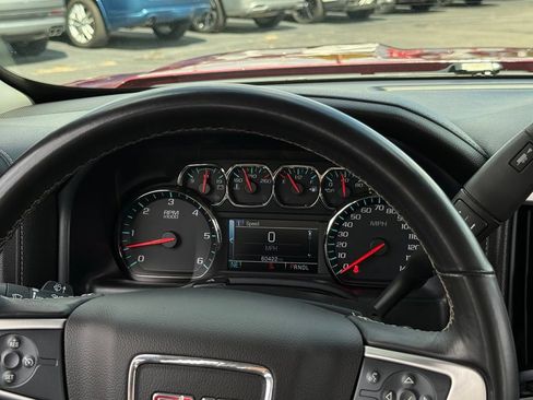 Used 2018 GMC Sierra 1500 SLE w/ SLE Value Package AWD/4WD image 7