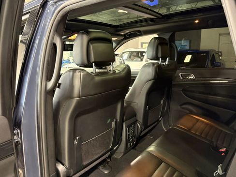 Used 2020 Jeep Grand Cherokee Limited X AWD/4WD image 25