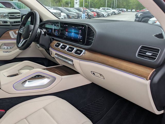 Used 2021 Mercedes-Benz GLE 350 4MATIC image 32