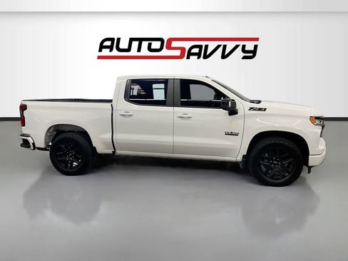 Used 2025 Chevrolet Silverado 1500 RST w/ Convenience Package II AWD/4WD image 8