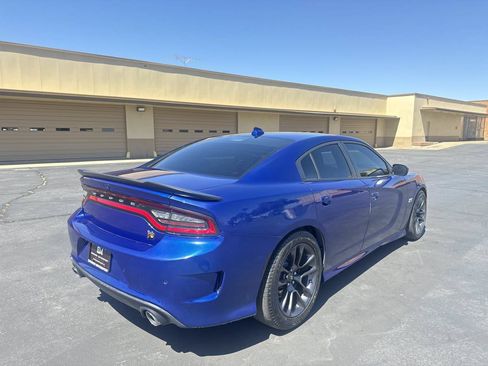 Used 2020 Dodge Charger Scat Pack RWD image 7