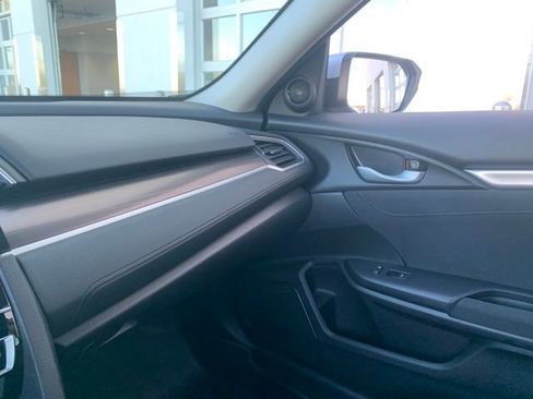 Used 2019 Honda Civic EX image 15