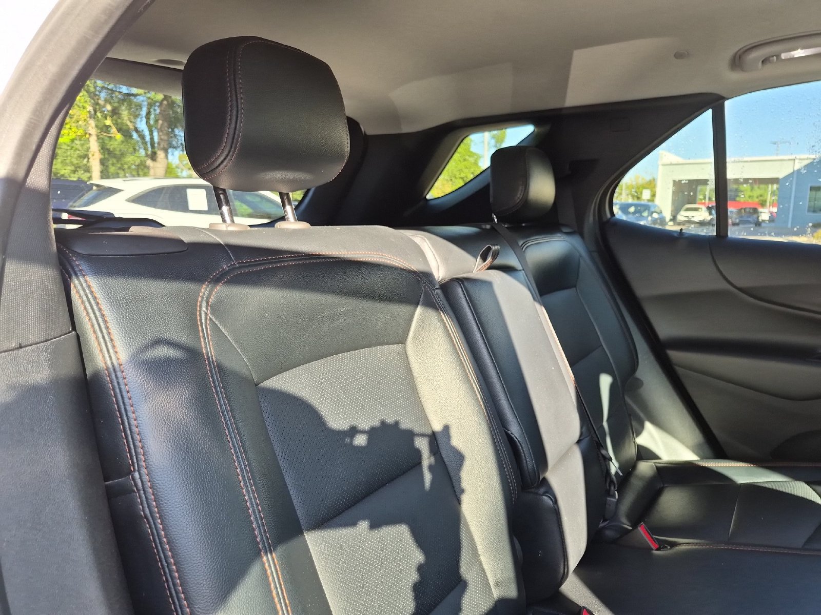 Used 2018 Chevrolet Equinox LT AWD/4WD image 30