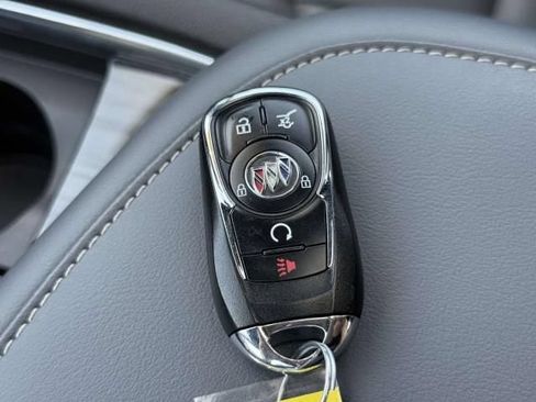Used 2023 Buick Enclave Essence w/ Experience Buick Package AWD/4WD image 33