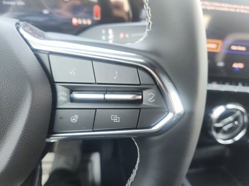 New 2025 Chevrolet Blazer EV LT image 23